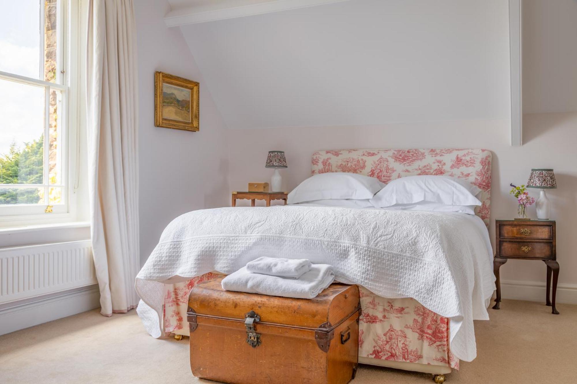 Overtown Manor Bed And Breakfast Суиндон Экстерьер фото